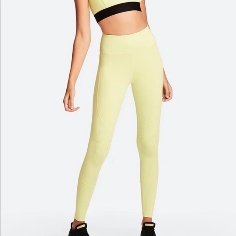 Alala Citrine Leggings